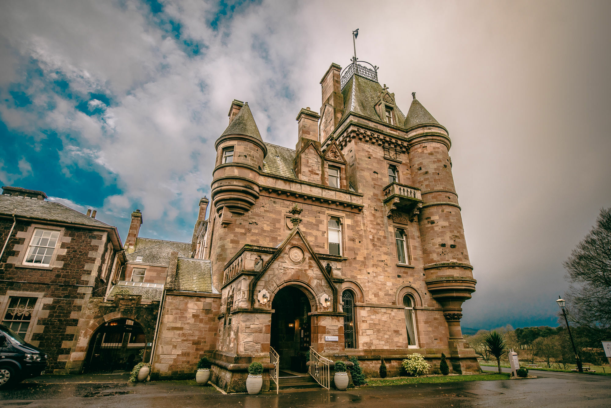 Cornhill Castle Hotel Biggar Bagian luar foto